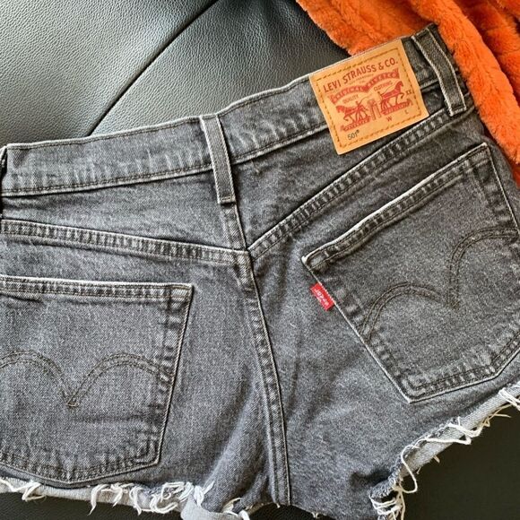 LEVIS 501 SHORTS - Picture 3 of 6